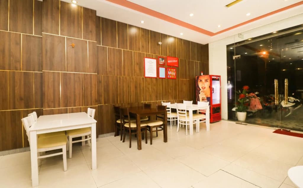 Gina Hotel - photo 12