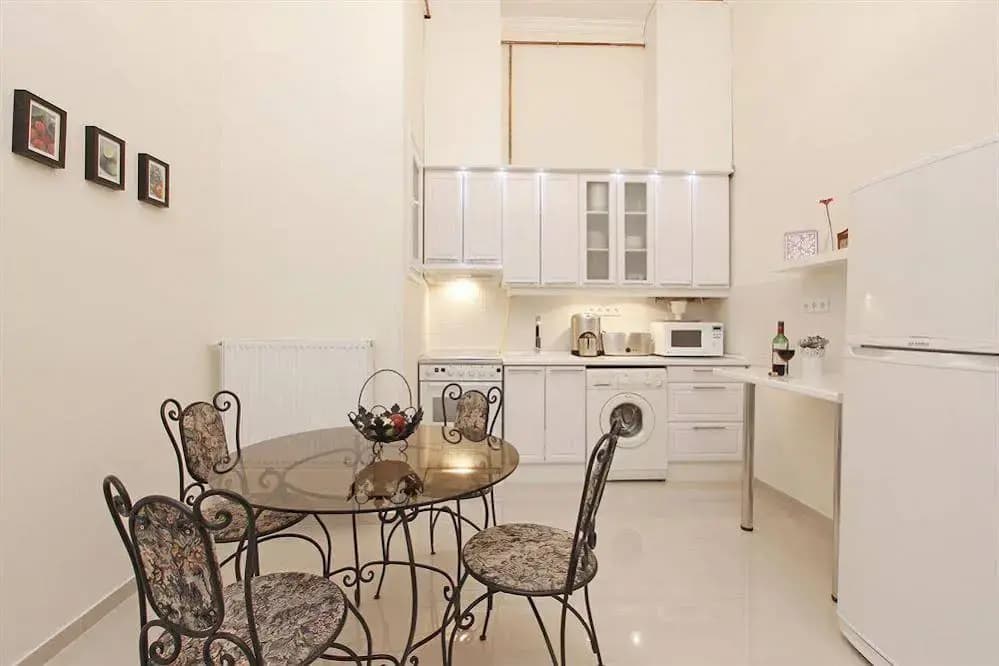 Parisien Apartment - photo 9