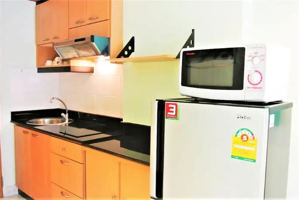 View Talay 1B Pattaya Popular Complex Large Pool Modern Studio Apartment - photo 8