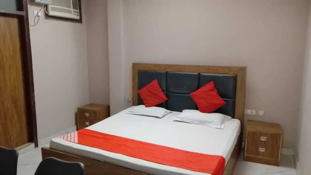 Hotel O Golden King - photo 2