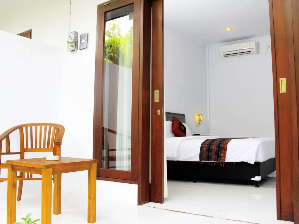 U House Seminyak - photo 1