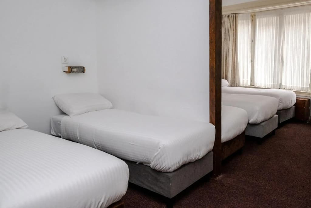 Ben Center Hotel - photo 4