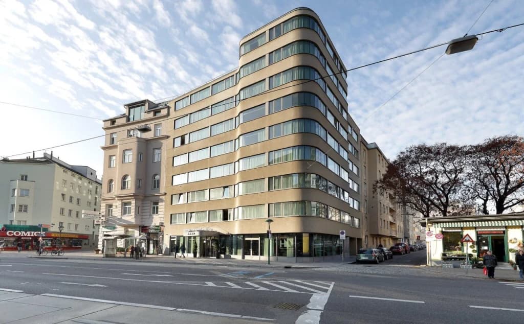 Hotel Eurostars Embassy - photo 34