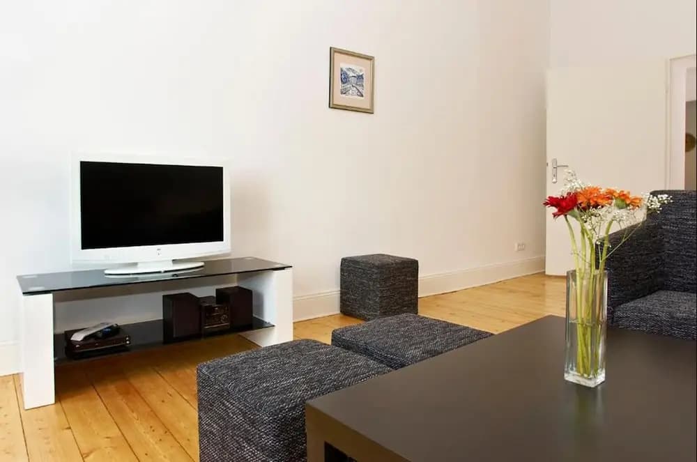 BerlinLux Apartments - City West - photo 3