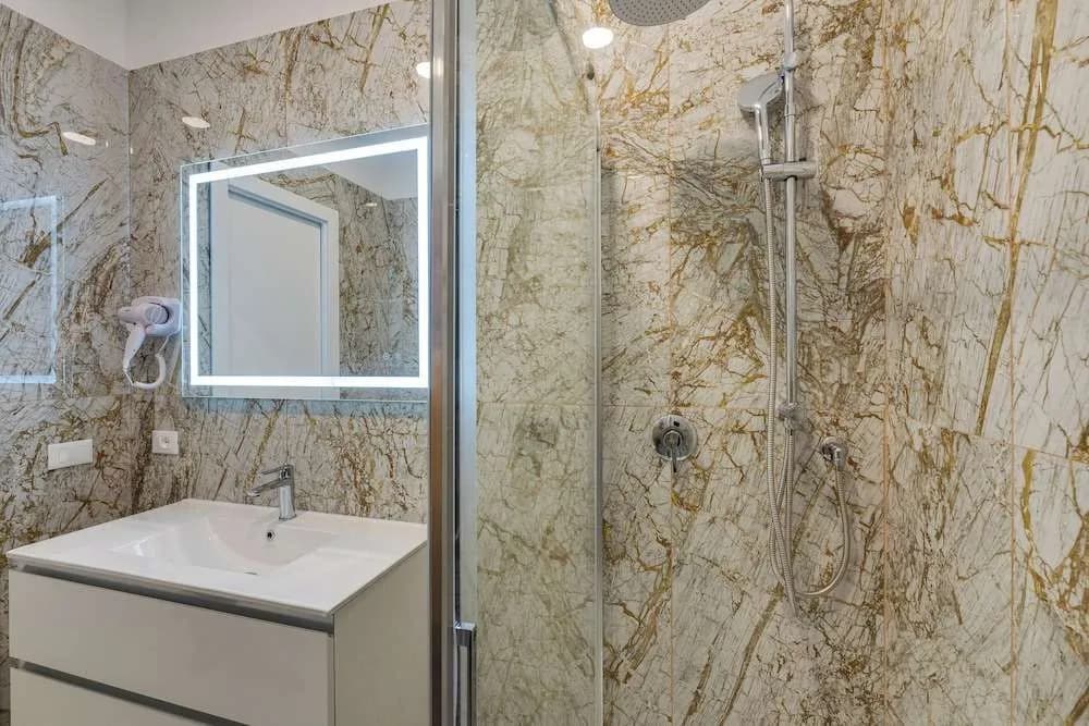 Naif Suites - photo 8