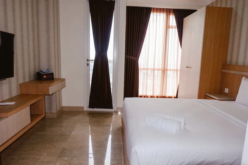Modern Studio Menteng Park Apartment - photo 4