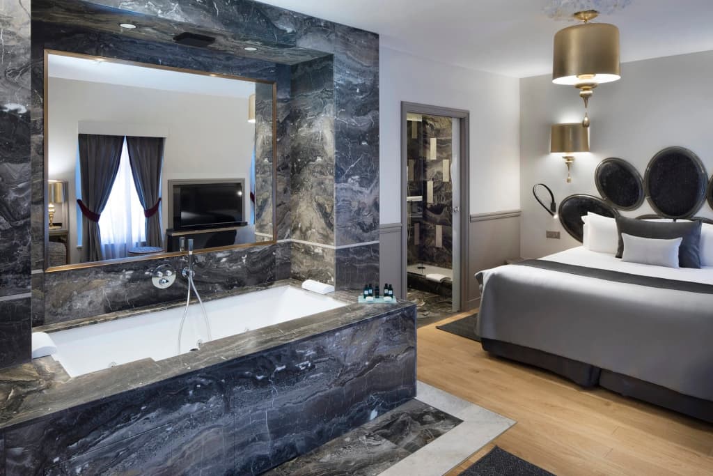 Hotel Lumen Paris Louvre - photo 42