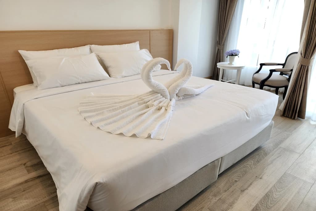 Arsh Boutique Hotel - photo 3