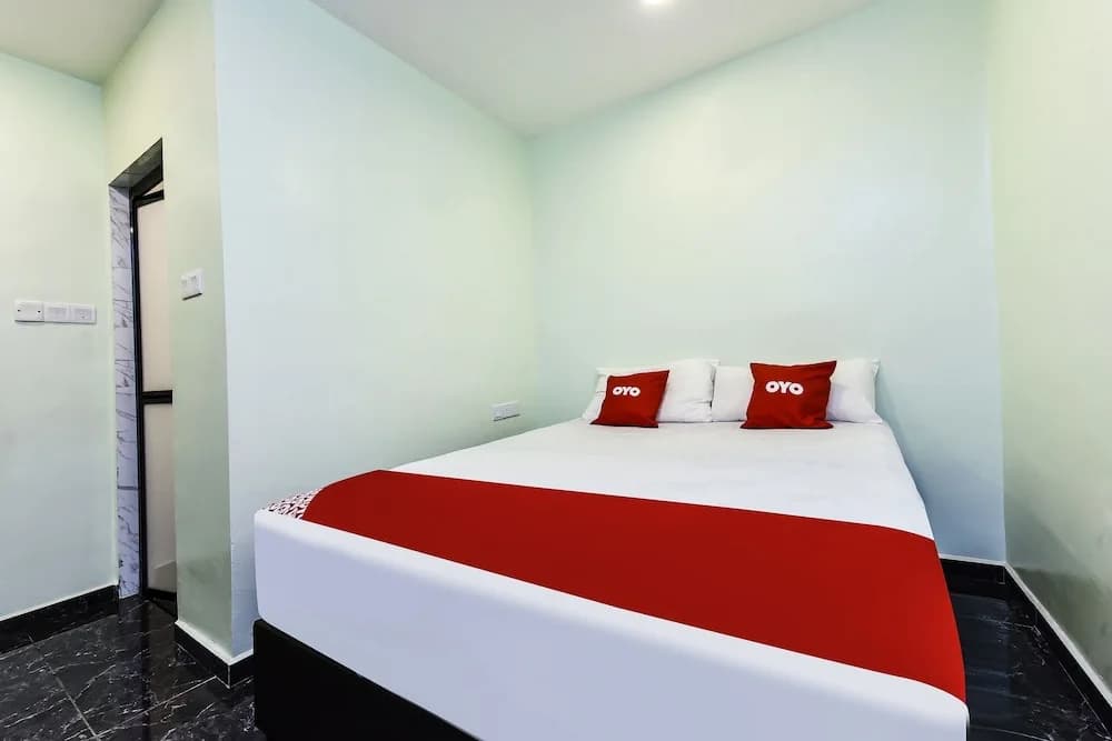 OYO 90445 Th Hotel - photo 13