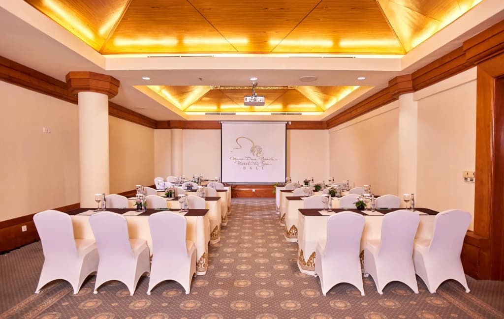 Nusa Dua Beach Hotel and Spa - photo 23