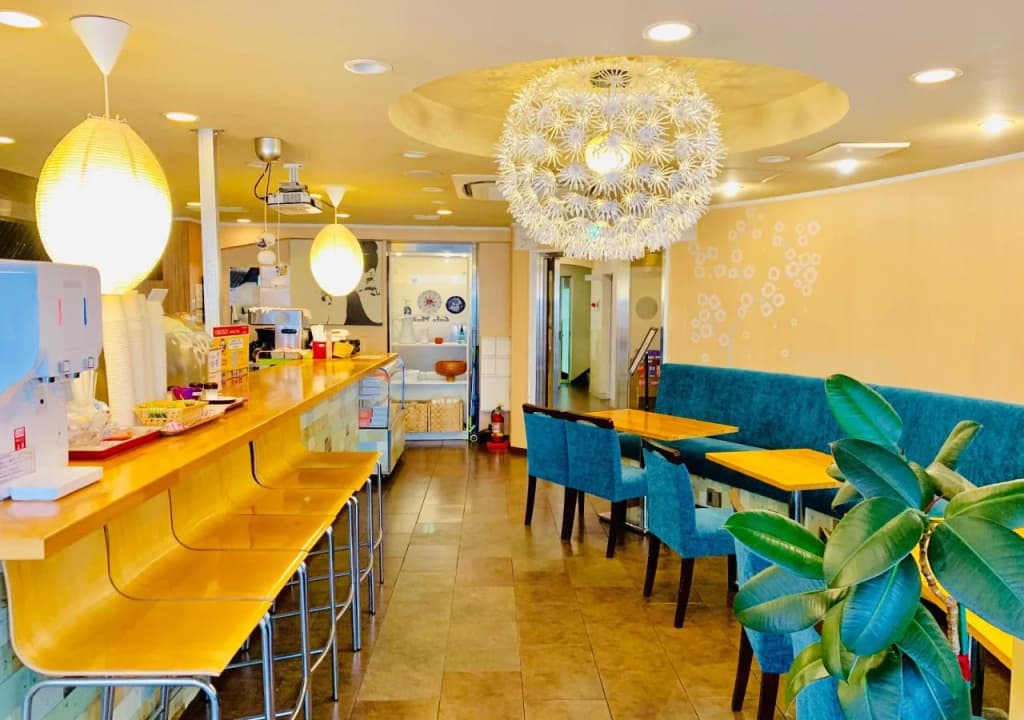 Tokyo Plaza Hotel - photo 18