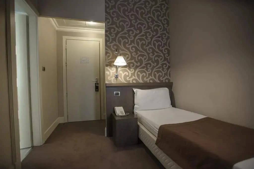 Hotel Villa Torlonia - photo 13