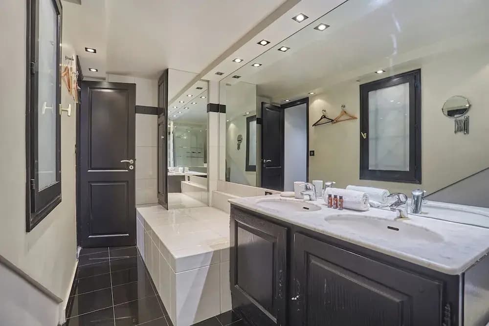 Appartement Centre de Paris Le Marais - photo 9