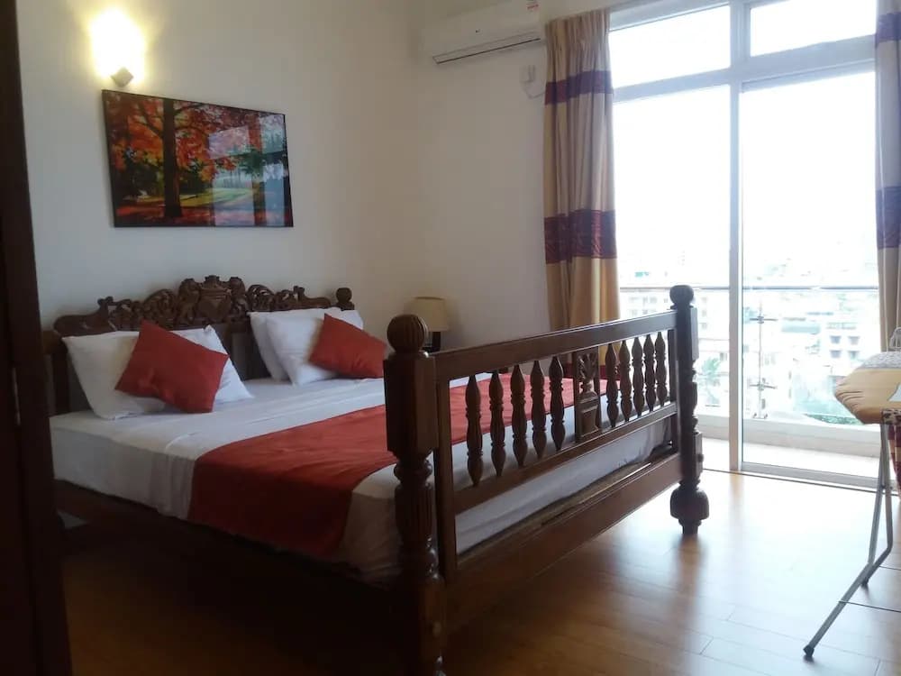 Colombo Sea View Apartment - photo 2