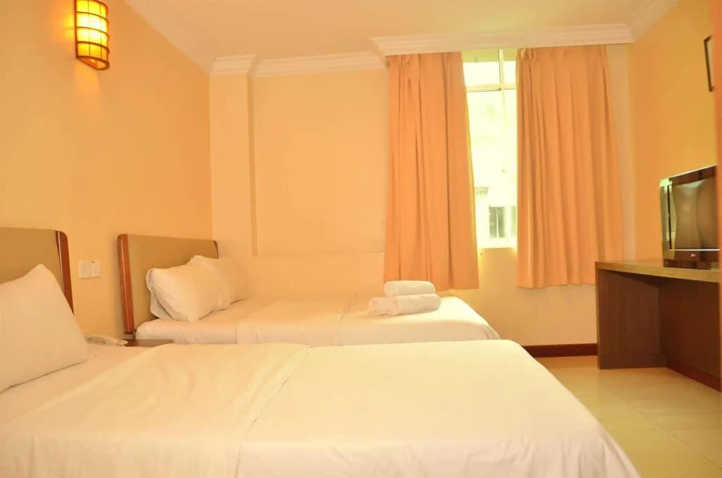 Sandakan Central Hotel - photo 6