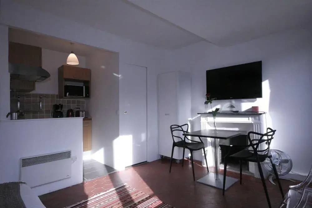My Apartment in Paris Louvre - photo 6