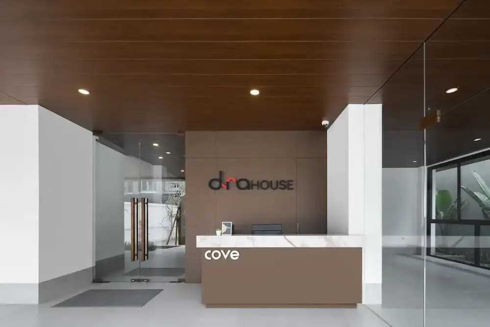 Cove Dra House - photo 2