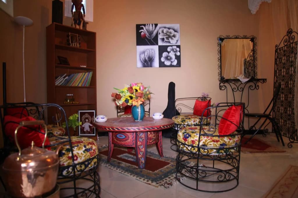 Hostel Villa Red City - photo 6