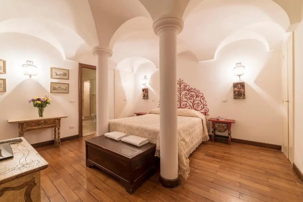 Navona Art Apartment - photo 4
