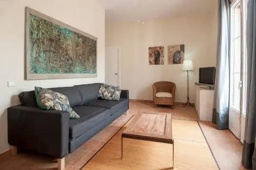 Gaudi Apartment 1 - photo 2
