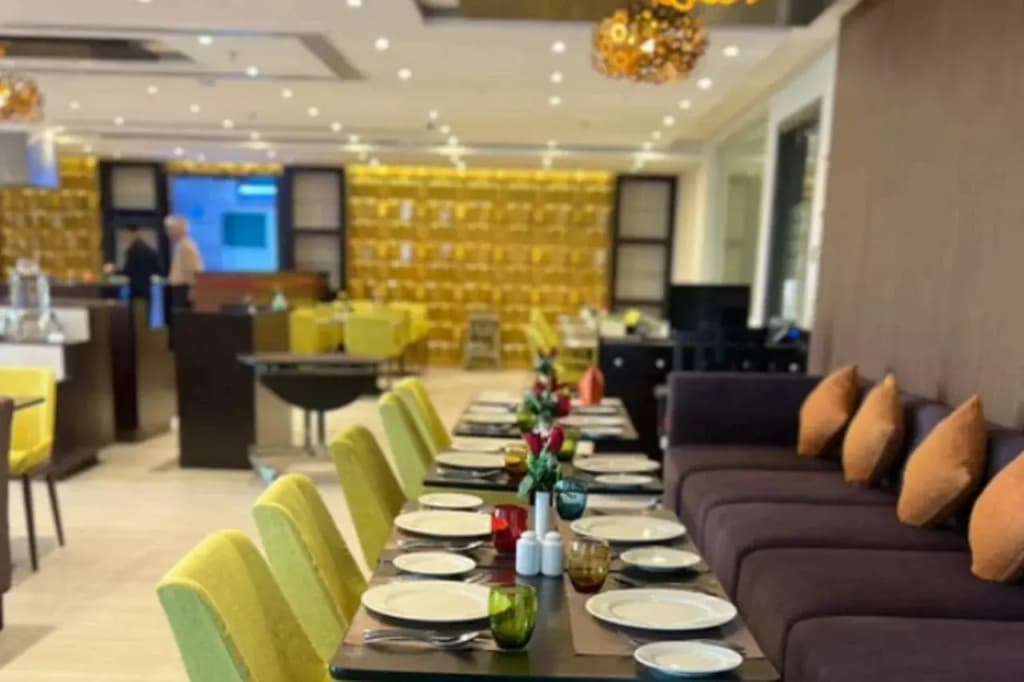 Carnelian By Glory Bower Hotel - photo 24