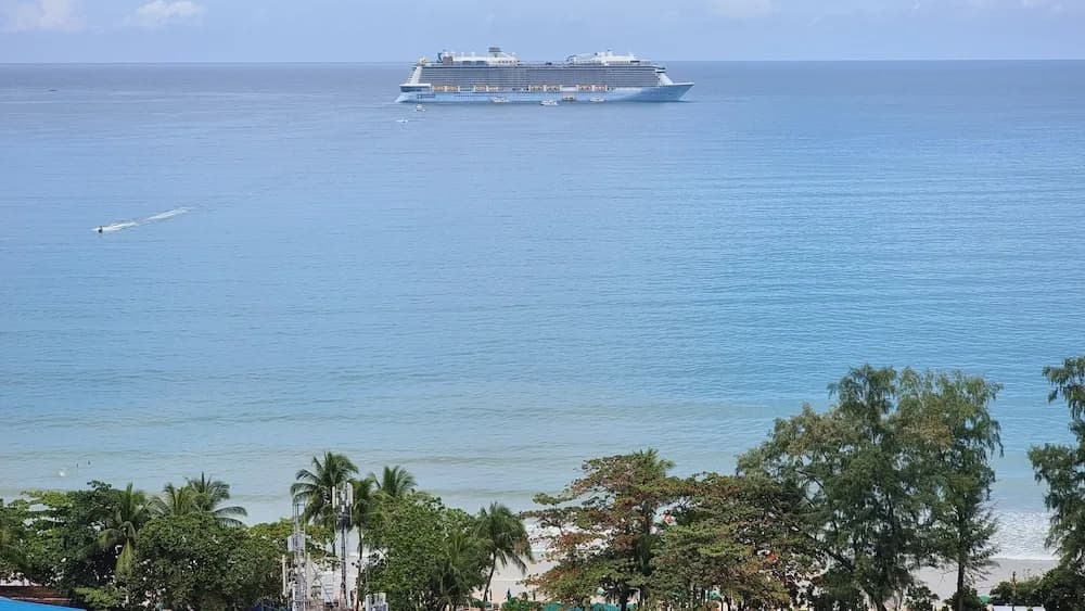 Patong Tower Cozy Comfy Luxury Apartment With Seaview, for 1-3 People, in Phuket - photo 43