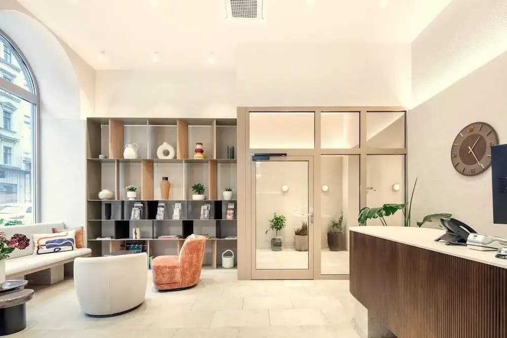 House of Ble - photo 2