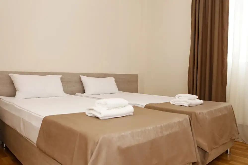 Hotel Stay - photo 3