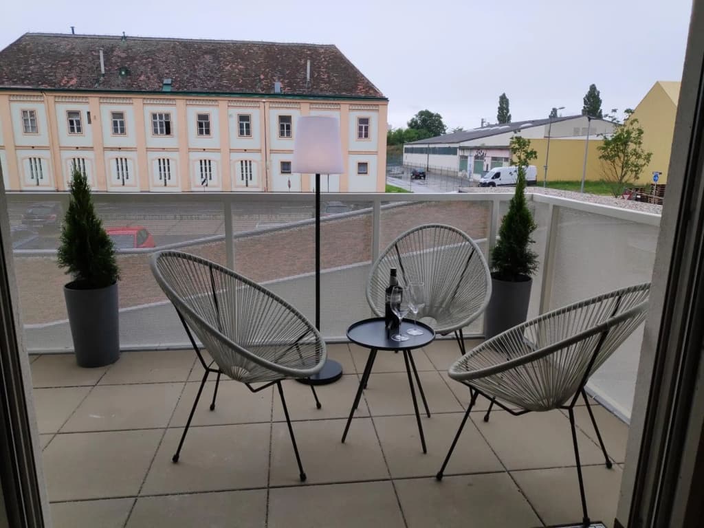 City Appartement Wien-Schwechat - photo 10