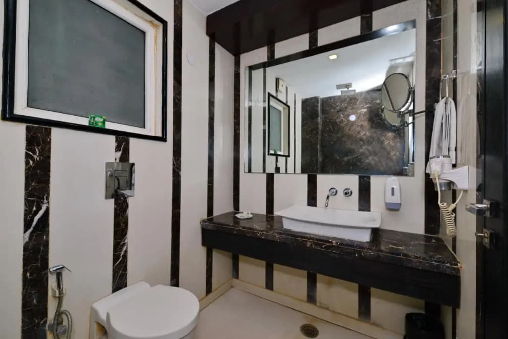 Hotel Krishna - photo 39