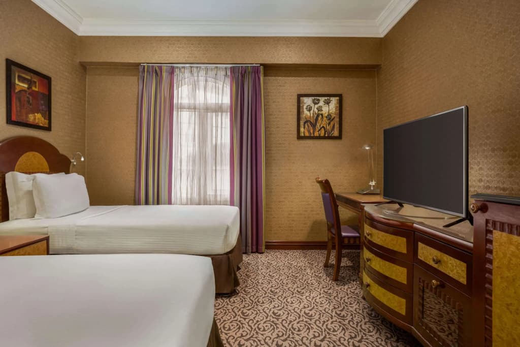 Grand Regency Doha, Trademark Collection by Wyndham - photo 6
