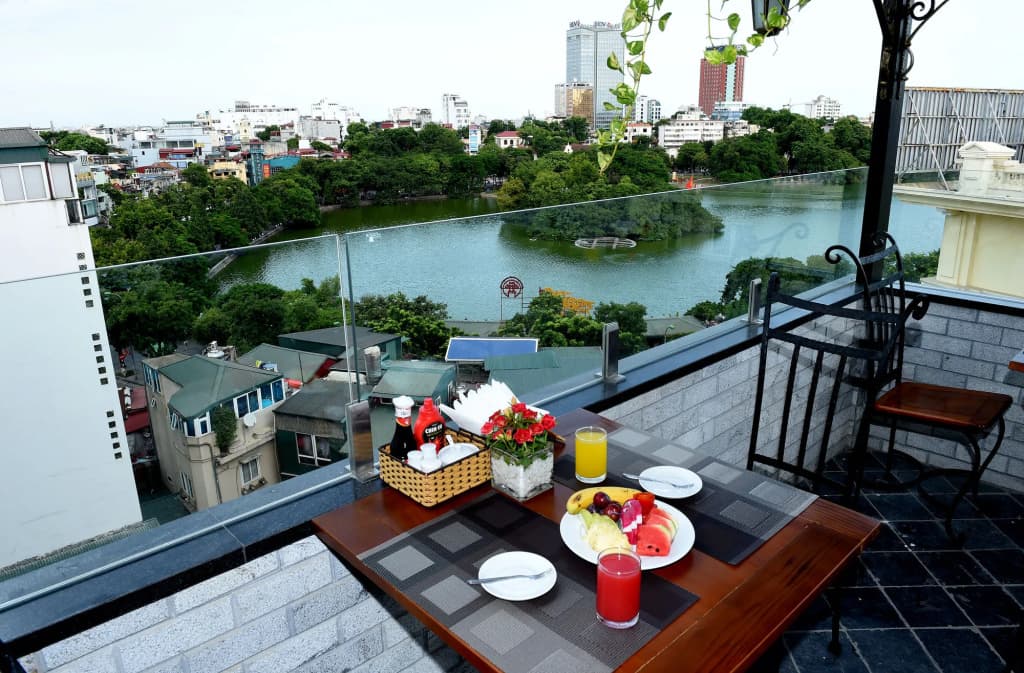 Centre Point Hanoi Hotel - photo 19