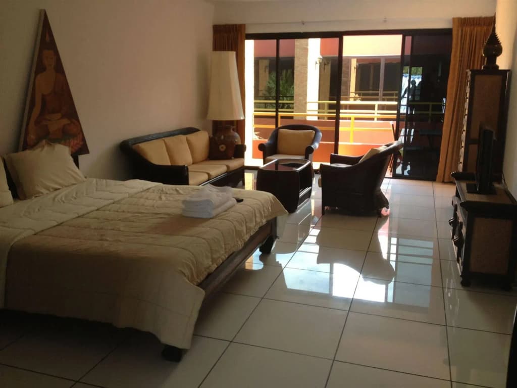 The Retreat - photo 2