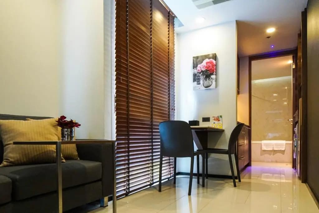 LiT BANGKOK Residence - photo 18
