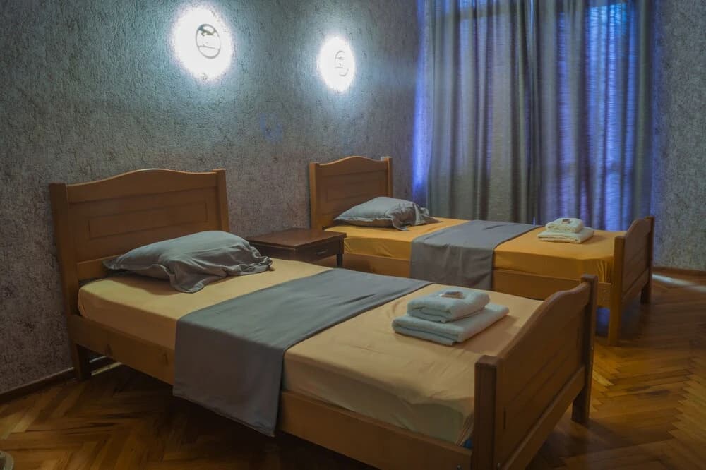 Old Vera Hostel - photo 3