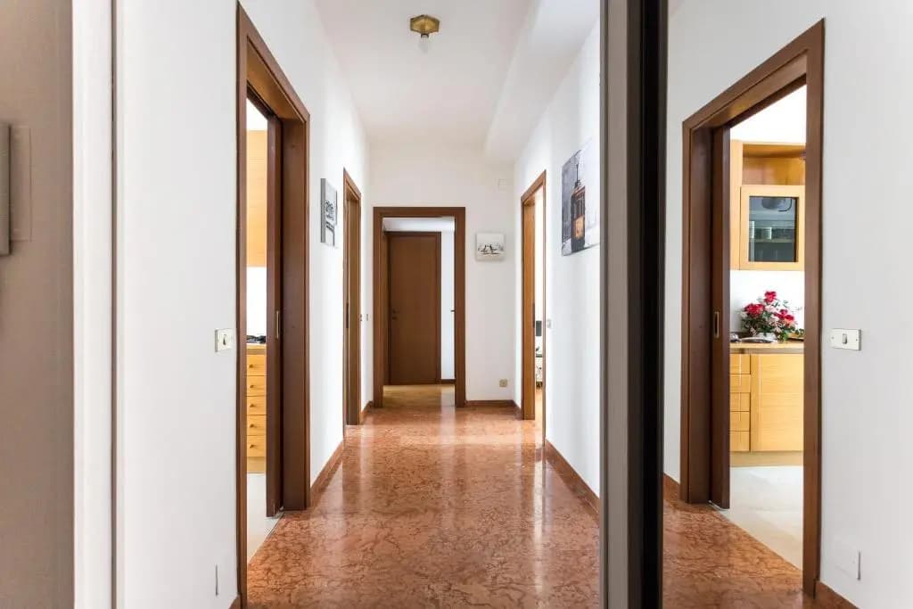 Cenisio Subway Flat - photo 9