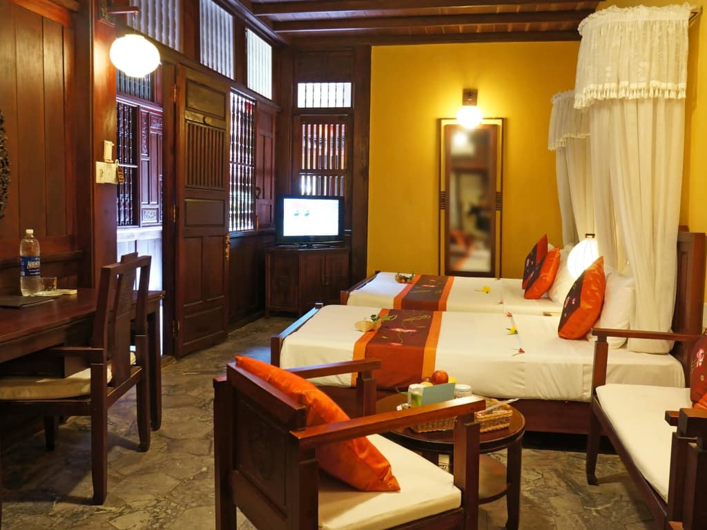 Vinh Hung Heritage Hotel - photo 2