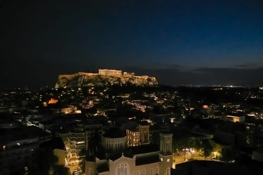 Nur Edge Aparthotel - Acropolis Skyline - photo 12