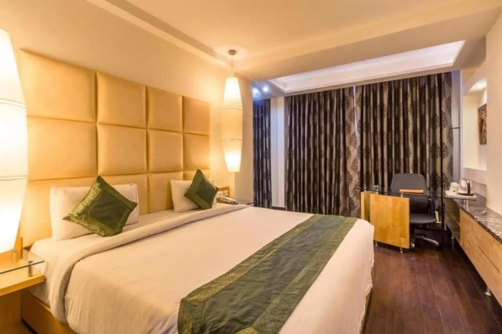 The Grand Mahipalpur - photo 2