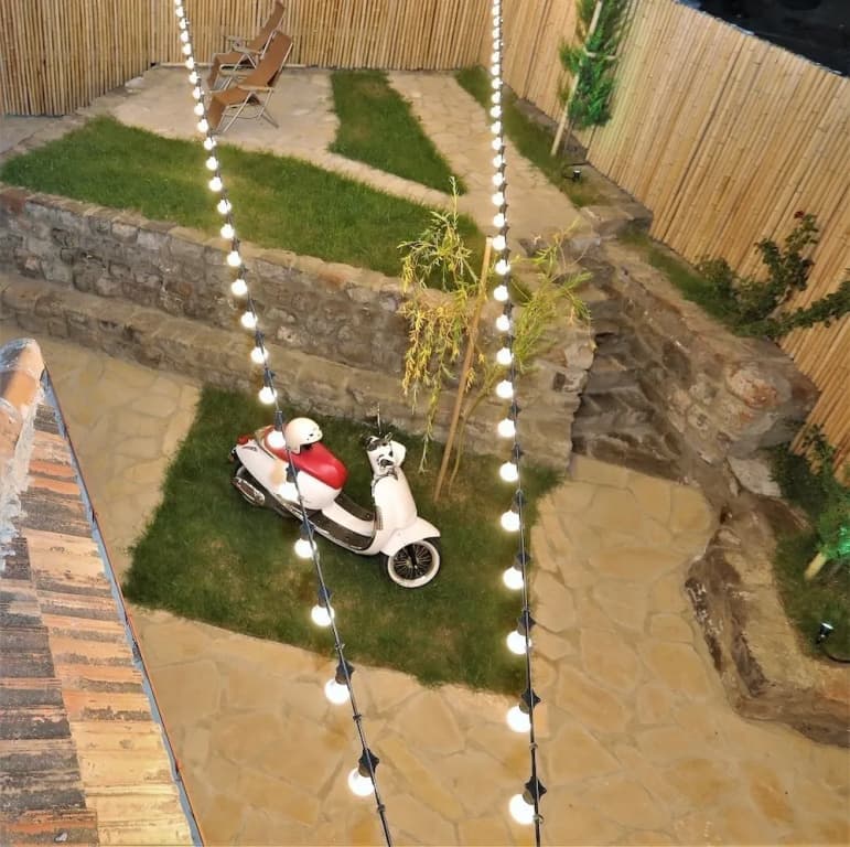 Falcon Apartments - Terrace - photo 15