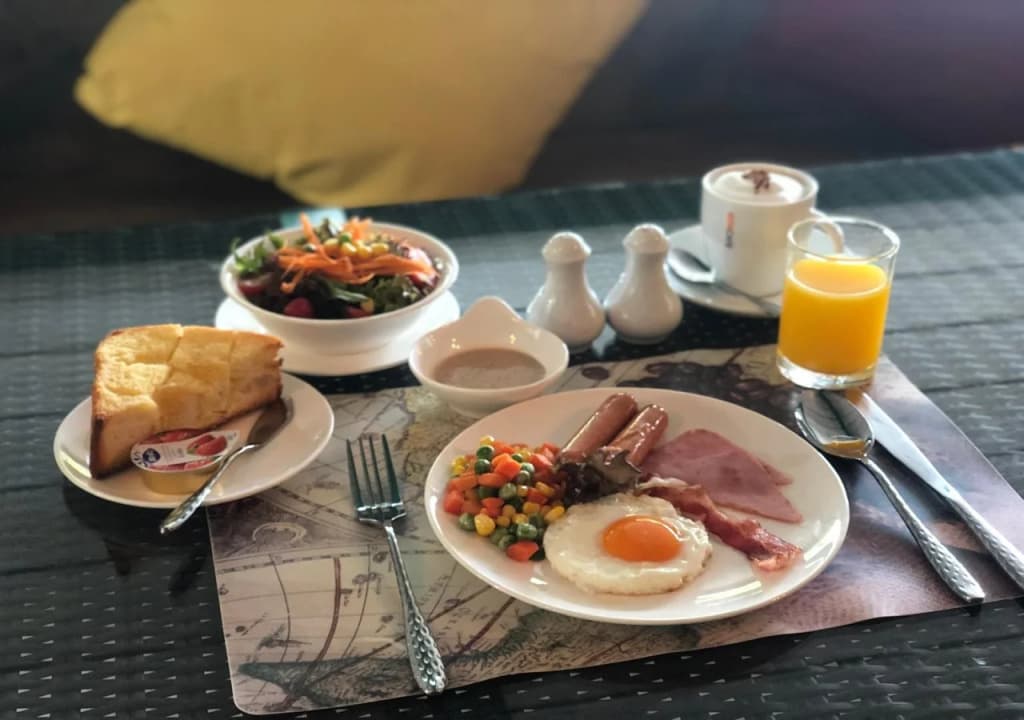 Third Rock Hostel (SHA Extra Plus) - main photo