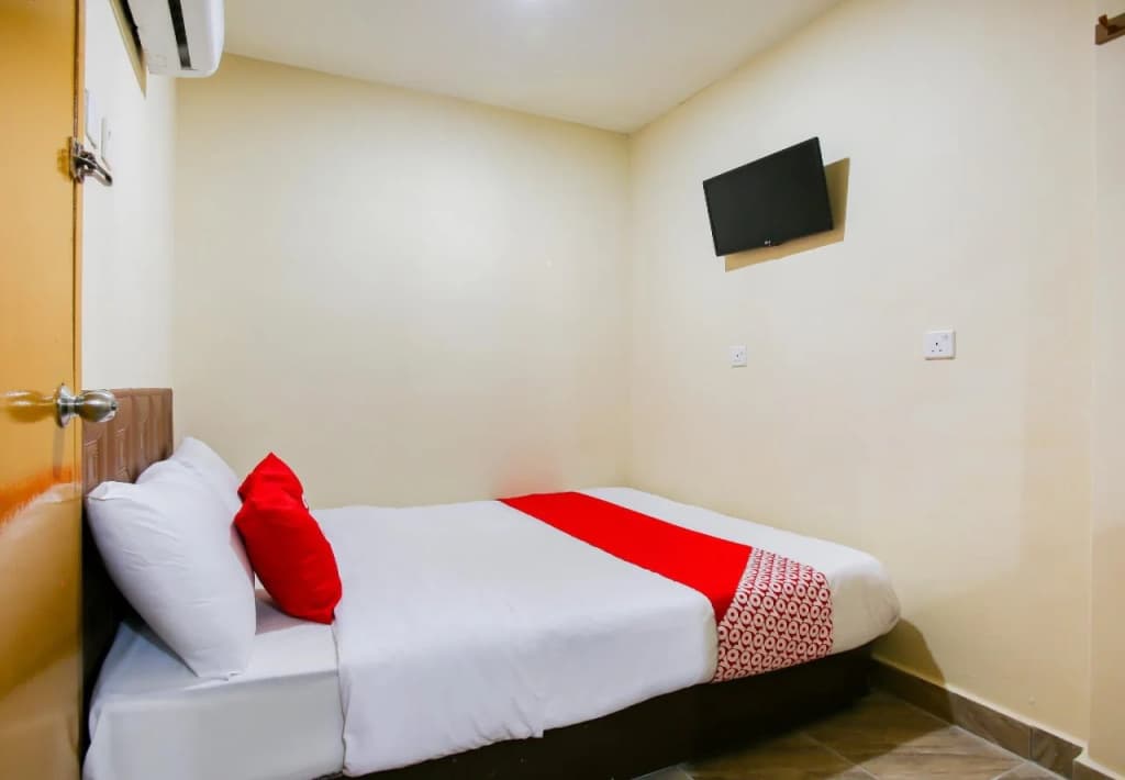 OYO 43927 Sassana Hotel (Sanitized Stay) - photo 30