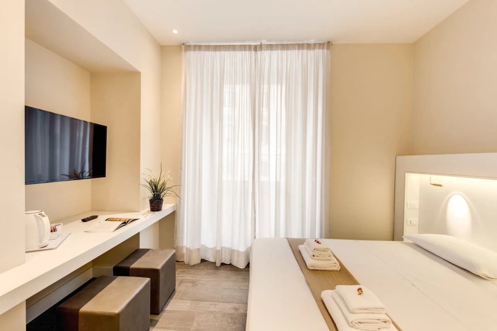 Wrh Suites - photo 18