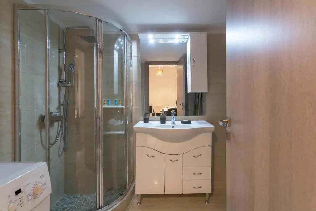 Erato, 50m² fully-equipped apt in Athens - photo 5