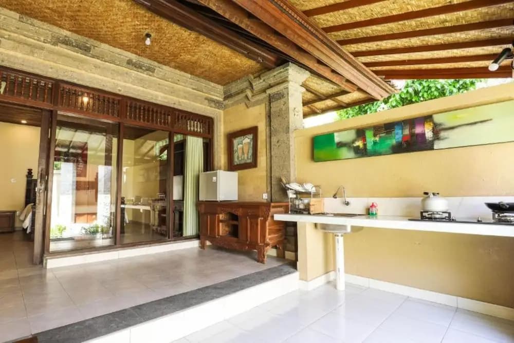Sari Bamboo Bungalows - photo 29