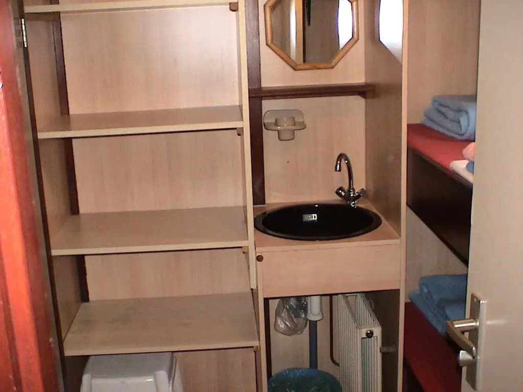 Botel Zebra - photo 9