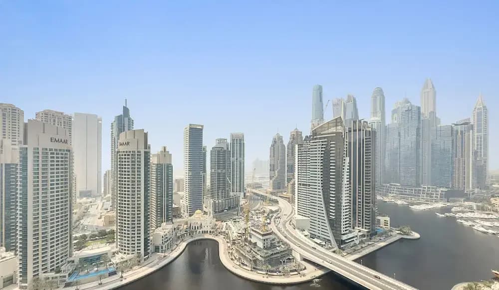 WelHome - Stunning High-Rise with Canal View Near MarinaMall - photo 10