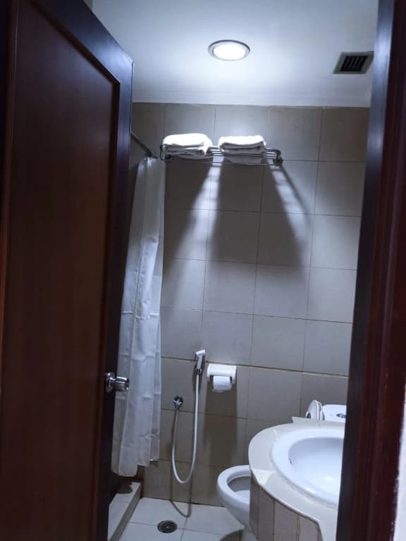 Hotel Mega Cikini - photo 8