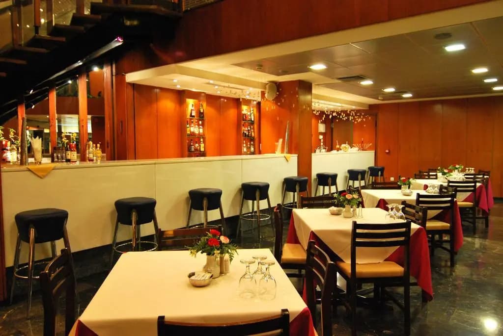 International Atene hotel - photo 18