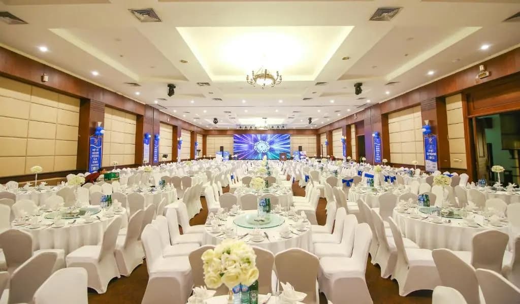 Saigon Halong Hotel - photo 16